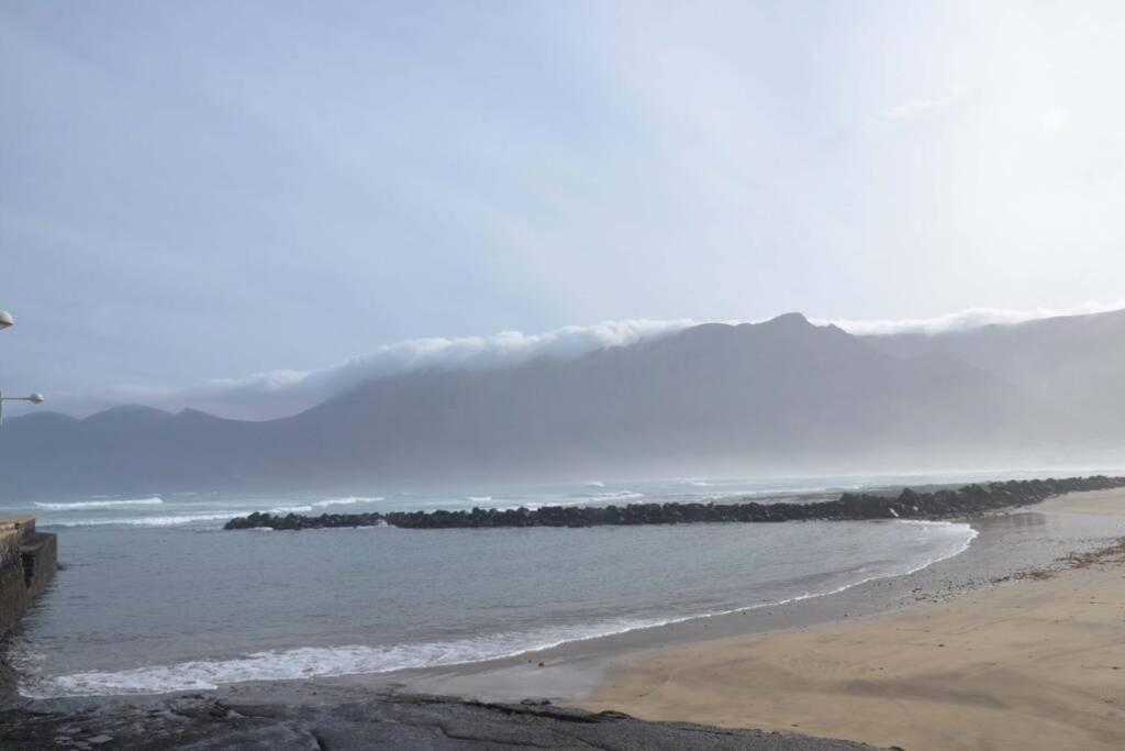 Lanzarote Famara Beach Exterior photo